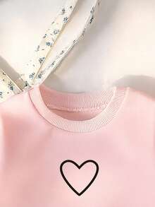SHEIN Playful Pals 女嬰 6M-3Y 可愛運動衫洋裝 粉色與白色愛心印花 網眼下擺 網紗長袖套裝 秋季休閒穿搭 適合家庭穿搭 優雅 - 彩色 - 查看 5