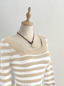Elamini Suéter de manga larga con botones decorativos y diseño de rayas, de corte ajustado y versátil para otoño/invierno - Multicolor - Ver 5