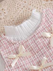 SHEIN 2 件婴儿女孩秋冬时尚甜美可爱白色长袖罗纹高领上衣搭配粉色人造毛皮拼布毛衣裙，杏色蝴蝶结装饰，适合生日派对 - 粉色 - 查看 8