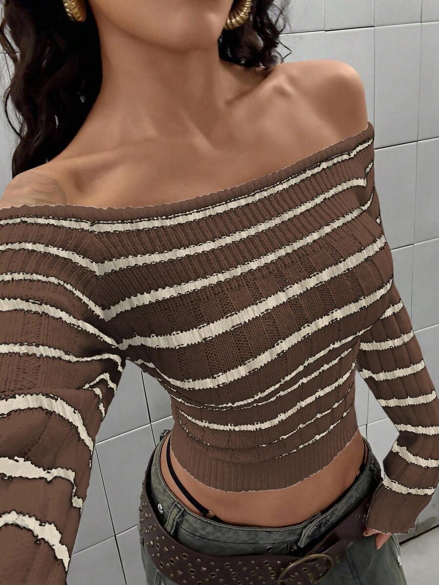 StreetHx Pakaian Streetwear Wanita Musim Gugur/Dingin Sweater Lengan Panjang Bergaris Off Shoulder dengan Blok Warna dan Potongan Pas Badan - Coffee Brown - View 1