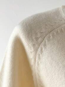 SHEIN Lässiger, lockerer Strickpullover mit Rundhalsausschnitt und langen Ärmeln für Damen, Neuheit Herbst/Winter, niedlicher Bären-Jacquard-Pullover + vielseitiger Faltenrock, Party-Set für Frühling und Herbst, Langarm-Top für Teenager-Mädchen, Pullover-Sets, Langarm-Top-Set für Teenager, Rock-Set für Teenager, weiße Mädchenkleidung, Mädchen-Strickset, Schulkleidung für Teenager, Mädchen-Cardigan für Kleider, Mädchen-Uniformkleid, Herbstoutfits für Mädchen - Beige - Übersicht 5