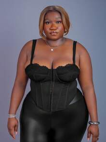 CurvyTilda Plus Size Solid Color Lace Panel Cami Bustier Top, For Hourglass Body Shape