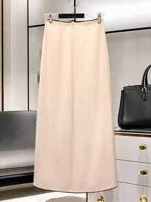 GlowEve Bộ 2 món gồm áo blazer và chân váy phối màu tương phản, size tiêu chuẩn, thích hợp cho mùa Thu/Đông. - Màu be - Xem 3