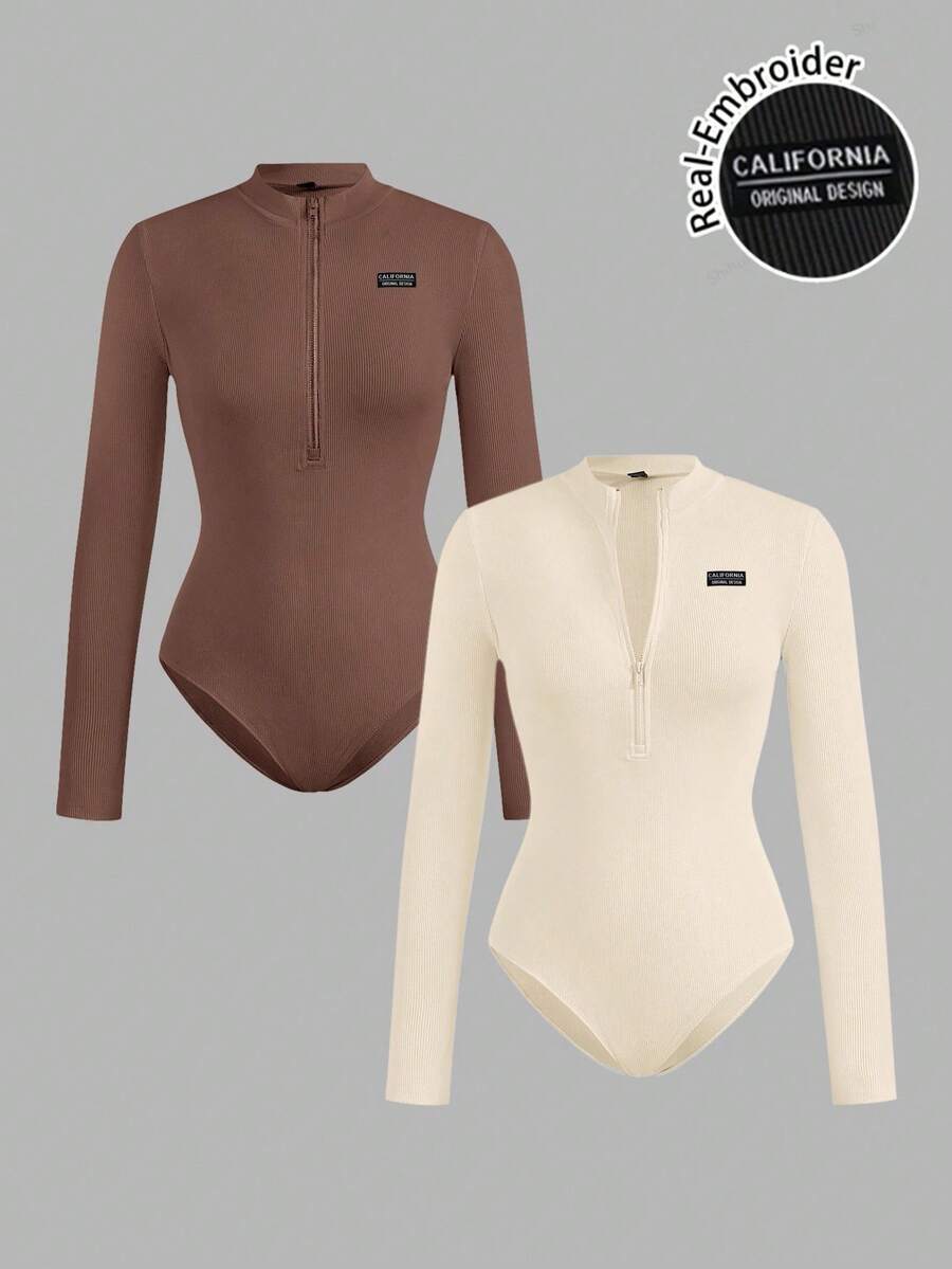 SHEIN EZwear 2 件女士休闲简约风格真刺绣字母徽章拉链高领紧身连体衣,百搭服装,适合秋冬季,机场搭配 - 彩色 - 查看 1