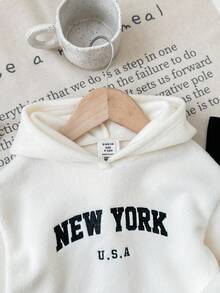 女婴可爱字母刺绣羊毛连帽不对称上衣和松紧腰黑色裤子套装，秋冬