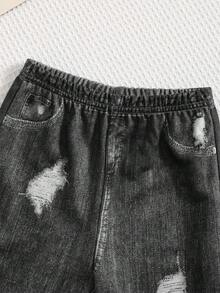 SHEIN 嬰兒男孩女孩黑色與灰色2件套，秋冬復古英倫學院風，針織雙層加厚提花紋理布料，丹寧效果貼袋圓領套頭衛衣，休閒丹寧效果長褲，百搭時尚，韓系極簡風，適合外出 - 黑色 - 查看 5