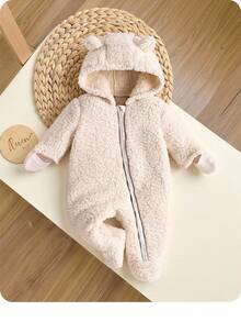 SHEIN 新生男婴秋冬毛绒连帽连体衣，带 3D 耳朵装饰和手套，温暖可爱的连体衣