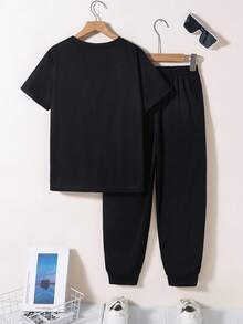 SHEIN Little Byeori 2 件套青少年男孩拼布针织柔软圆领插肩短袖套头衫和休闲裤套装，适合春夏季穿着 - 黑色 - 查看 2