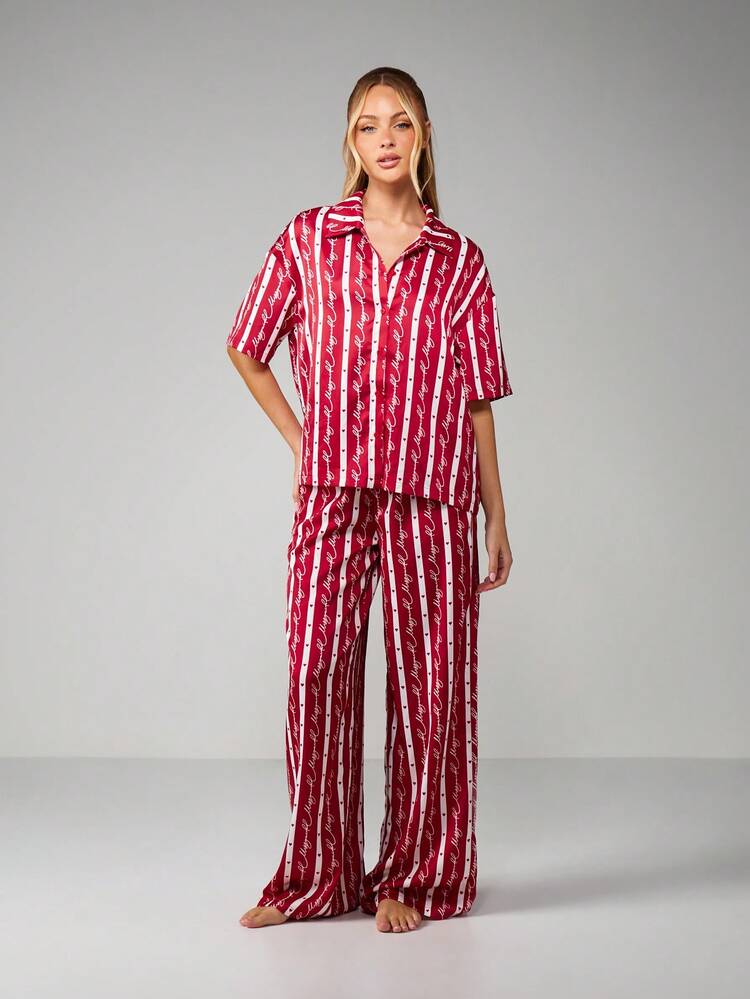 MISSGUIDED Set pigiama natalizio con motivo a righe verticali e camicia con bottoni davanti