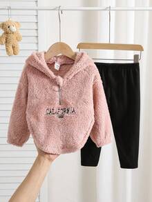 2 件女婴可爱羊毛保暖长袖字母印花连帽衫运动衫和针织打底裤套装，秋冬 - 彩色 - 查看 9