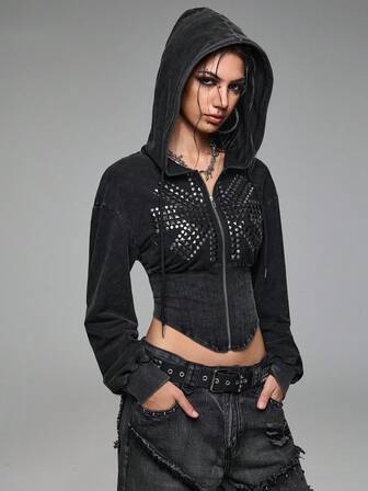 Grunge Punk Sudadera corta con capucha y estampado de la bandera del Reino Unido con tachuelas, estilo punk retro K-pop para mujer