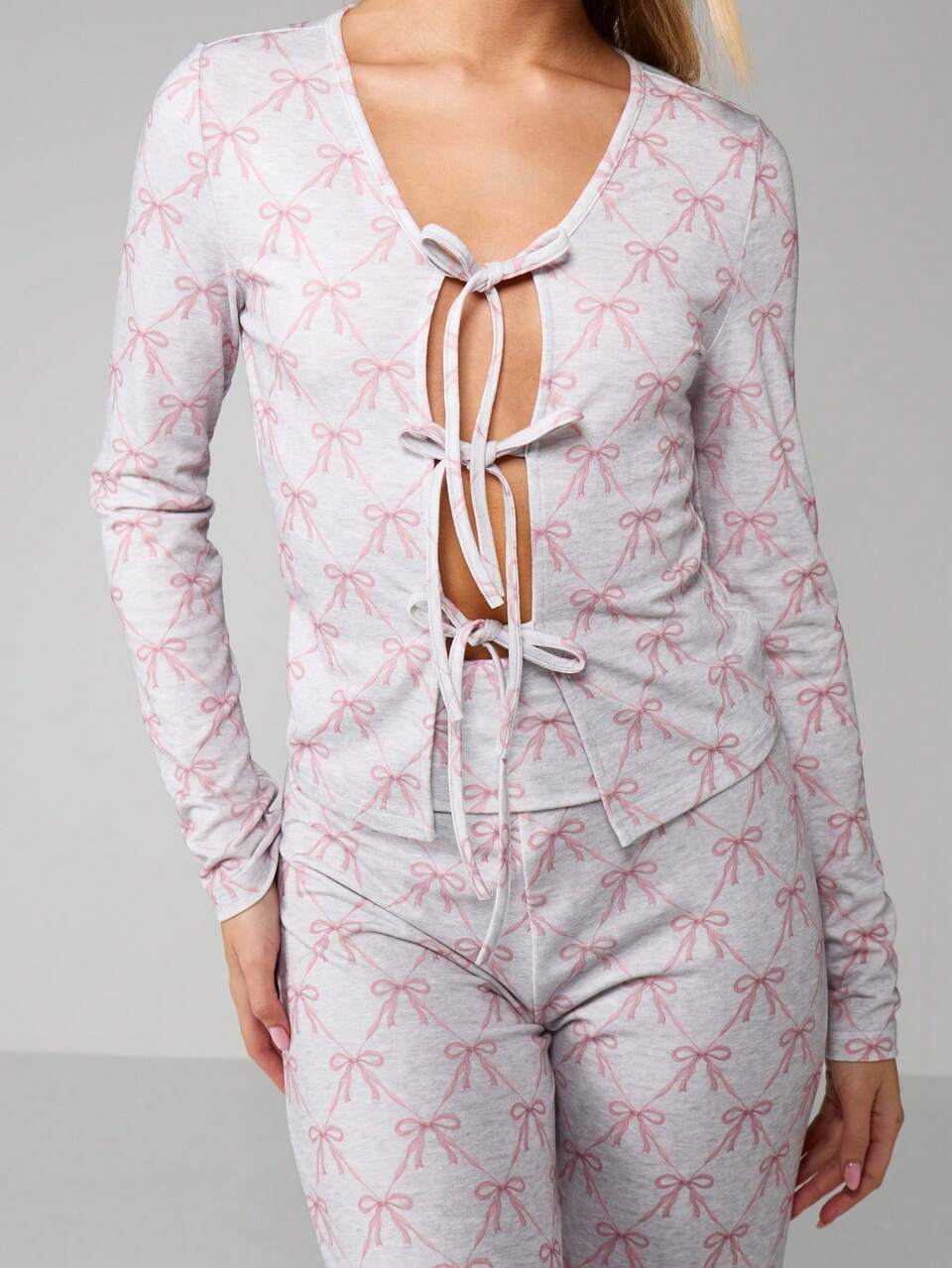 MISSGUIDED Bow Print Tie Front Lounge Set For Women - Comfortable Pajama Sleepwear Matching Outfit
