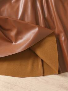 SHEIN Set de 2 faldas acampanadas de piel sintética (PU) para niña preadolescente y niña pequeña, adecuadas para uso diario casual