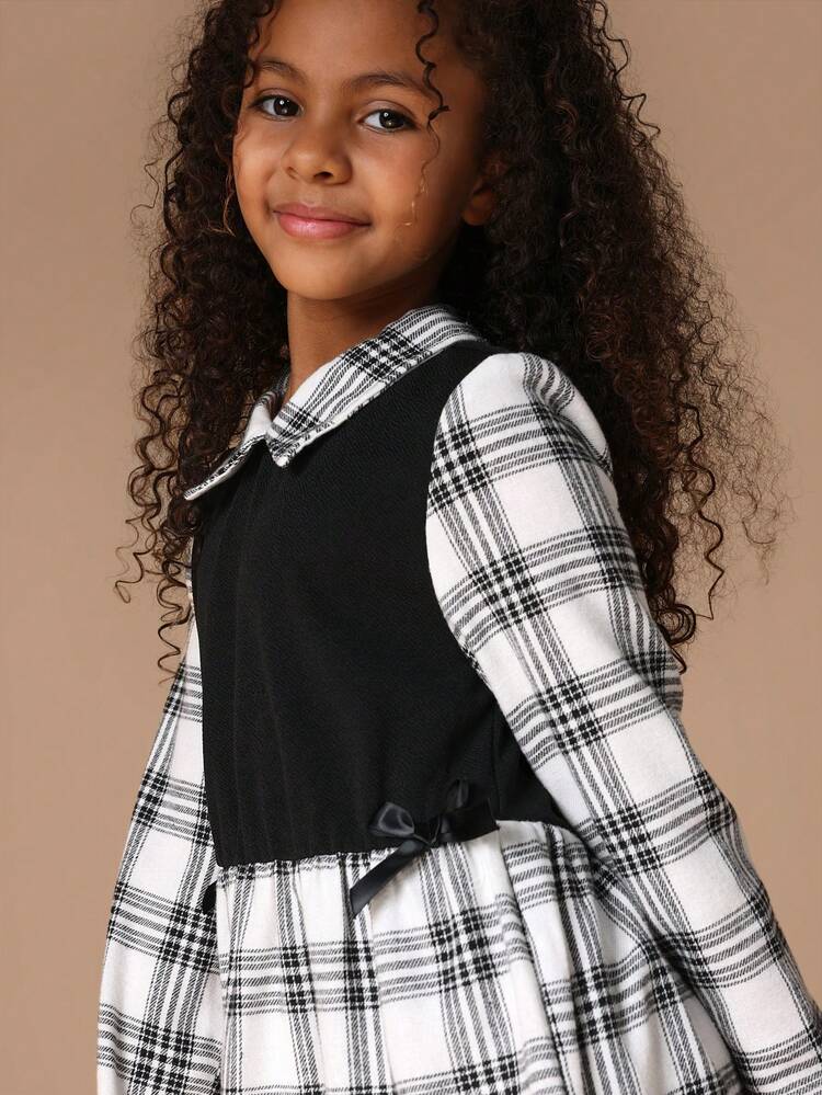 Langärmlige Bluse mit Kragen und Karomuster und Knöpfen