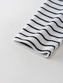 THE HAPPY LOOK 2pcs/Set Young Girl Ice Cream Pattern Knit Soft Crew Neck Long Sleeve Pullover Top And Striped Pants