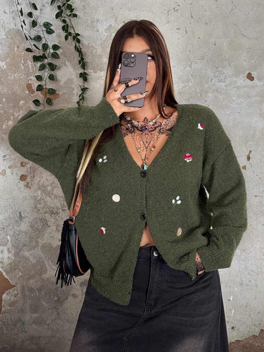 Whyspr Grunge Punk Cottage Punk Plus Size Women Maple Leaf Embroidered Knit Cardigan - Green - View 1