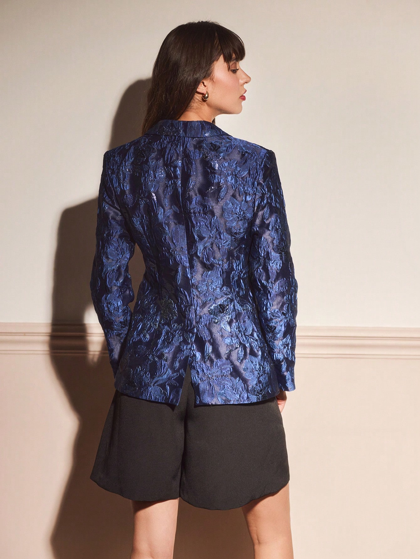 Navy Blue Floral Jacquard Fitted Blazer With Single Button Closure Chic Evening Style Autumn Winter