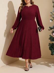SHEIN CURVE+ Geripptes Strickkleid mit Rundhalsausschnitt in Große Größen, Weinrot, Weihnachtsparty - Bordeaux - Übersicht 3