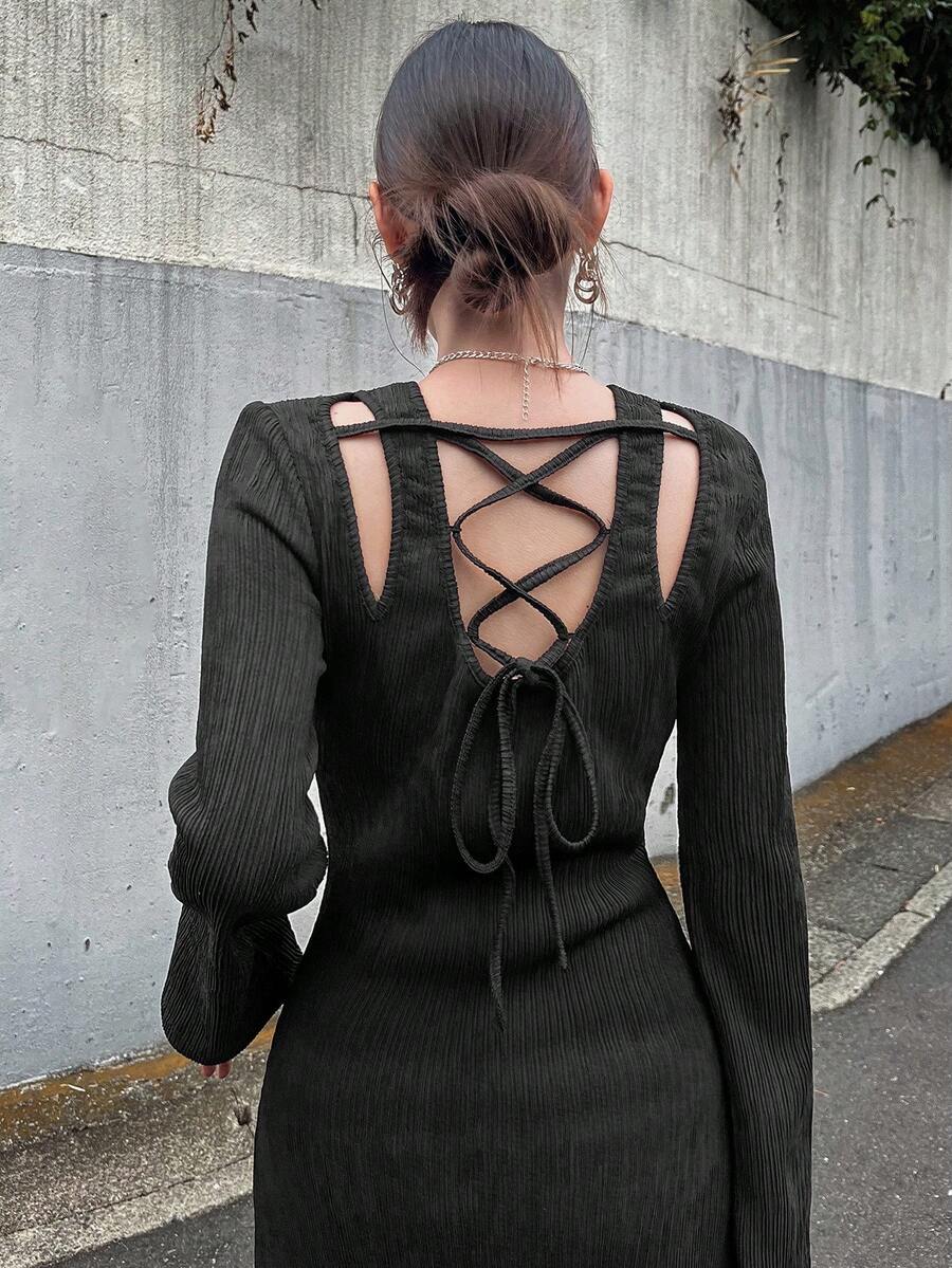 FRIFUL 女式纯黑色长袖镂空后背收腰休闲中长连衣裙，百搭秋冬装 - 黑色 - 查看 1