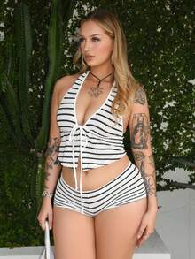 Arliah 2 件套深 V 领口系带迷你短裤，条纹 - 黑與白 - 查看 3