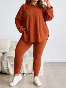 SHEIN CURVE+ 女式加大码卡其色棕色天鹅绒连帽衫和紧身裤套装，休闲条纹连帽上衣和紧身裤，冬季 - 棕色 - 查看 5