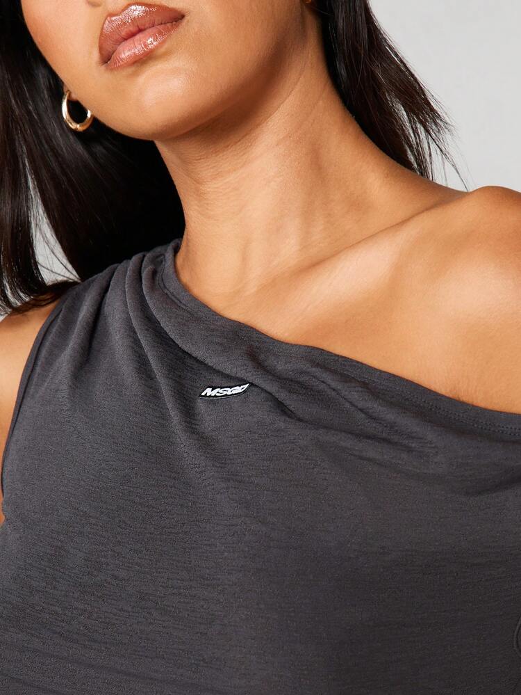 MISSGUIDED Top Ajustada com Ombros à Mostra, Franzida e Decote Drapeado para Uso Casual à Noite
