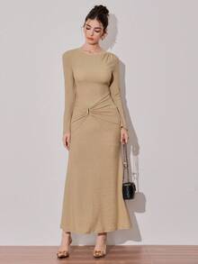 Modelyn Vestido ajustado con cintura fruncida y dobladillo de cola de sirena con acabado metálico brillante, para primavera/otoño - Dorado - Ver 4