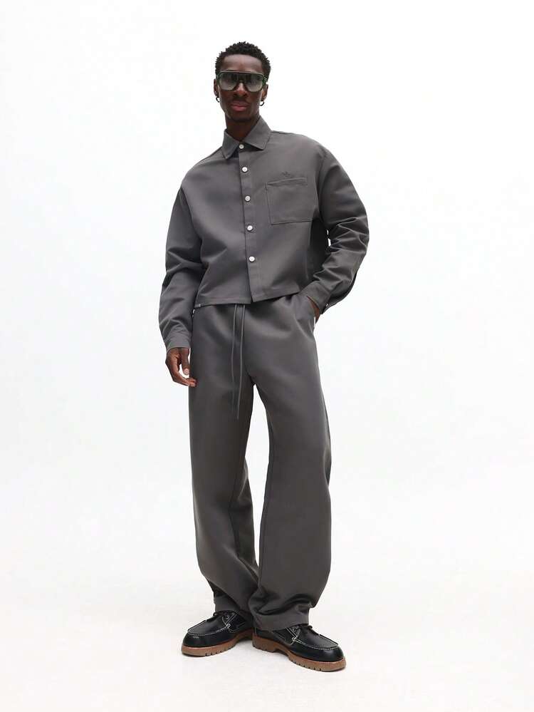 Completo camicia corta con pantaloni a gamba larga