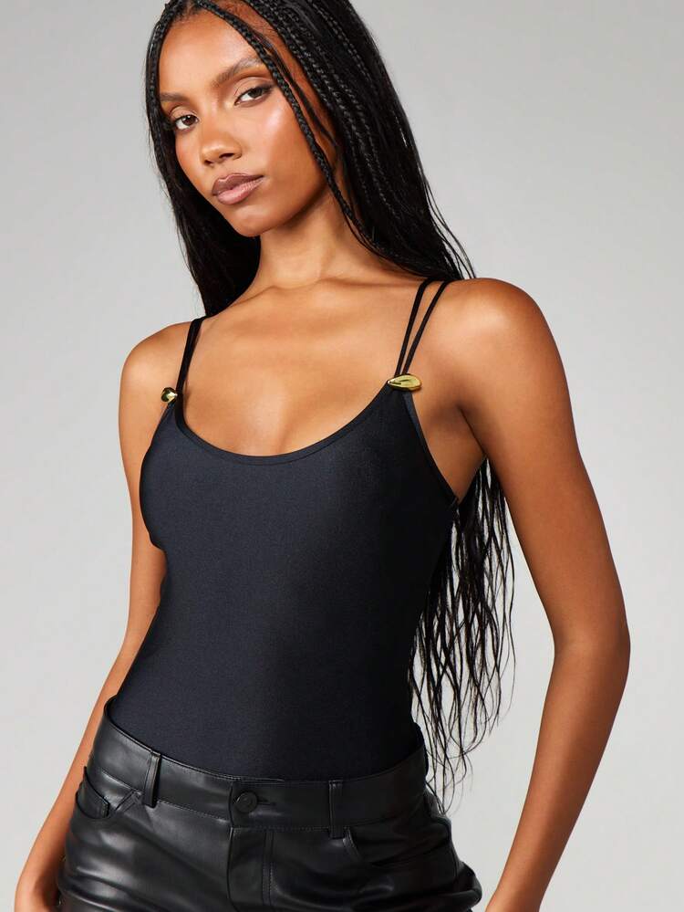 MISSGUIDED スクープネックダブルストラップボディスーツ