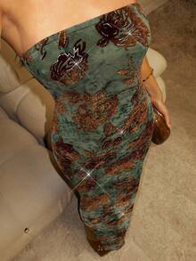 Glamine 女式秋季植绒花卉印花露肩连衣裙 - 綠色 - 查看 1