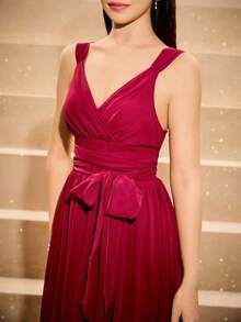 优雅薄纱缎面露背连衣裙，适合少女、花童、婚礼、舞会、万圣节、圣诞节、勃艮第酒红色、青少年、女孩