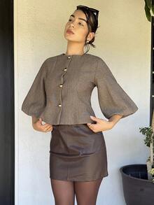 Andrea Bello Elegant Retro French Style Women's Romantic Date Luxury High-End Design Herringbone Round Neck Cropped Balloon Sleeve Cinched Waist Matel Button Blazer Jacket - Multicolor - View 4