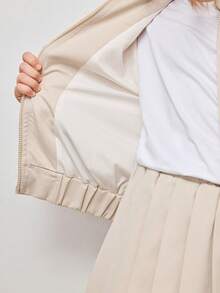 2pcs/Set Fashionable Tween GirlsEmbroidered Collar Khaki Zip-Up Cropped Jacket + Matching High Waist Pleated Mini Skirt Set, Suitable For Daily Commute And Leisure