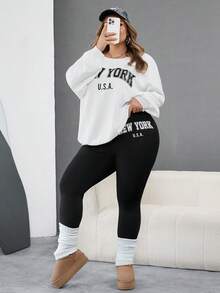 SHEIN CURVE+ 大尺碼女款休閒寬鬆圓領運動衫＋緊身長褲兩件套，秋冬運動正式穿搭，白色、黑白配色 - 黑與白 - 查看 4