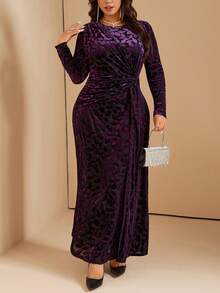 Comfylo Váy bó sát eo xoắn nhung cỡ lớn - Màu tím - Xem 4