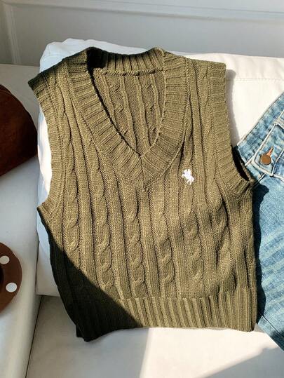 Comfortcana 橄榄绿色扭结 V 领休闲大码毛衣背心，带马标志，秋冬