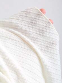 SHEIN Unity 女士优雅纹理面料挂脖系带迷你连衣裙，带有褶皱胸围、金属装饰和双褶边下摆，适合春夏海滩度假