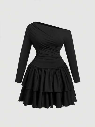 SHEIN MOD Mini rochie cu pliuri din tricot cu pliuri, negru, negru, asimetric, cu gât înclinat, potrivită pentru ținuta de vacanță