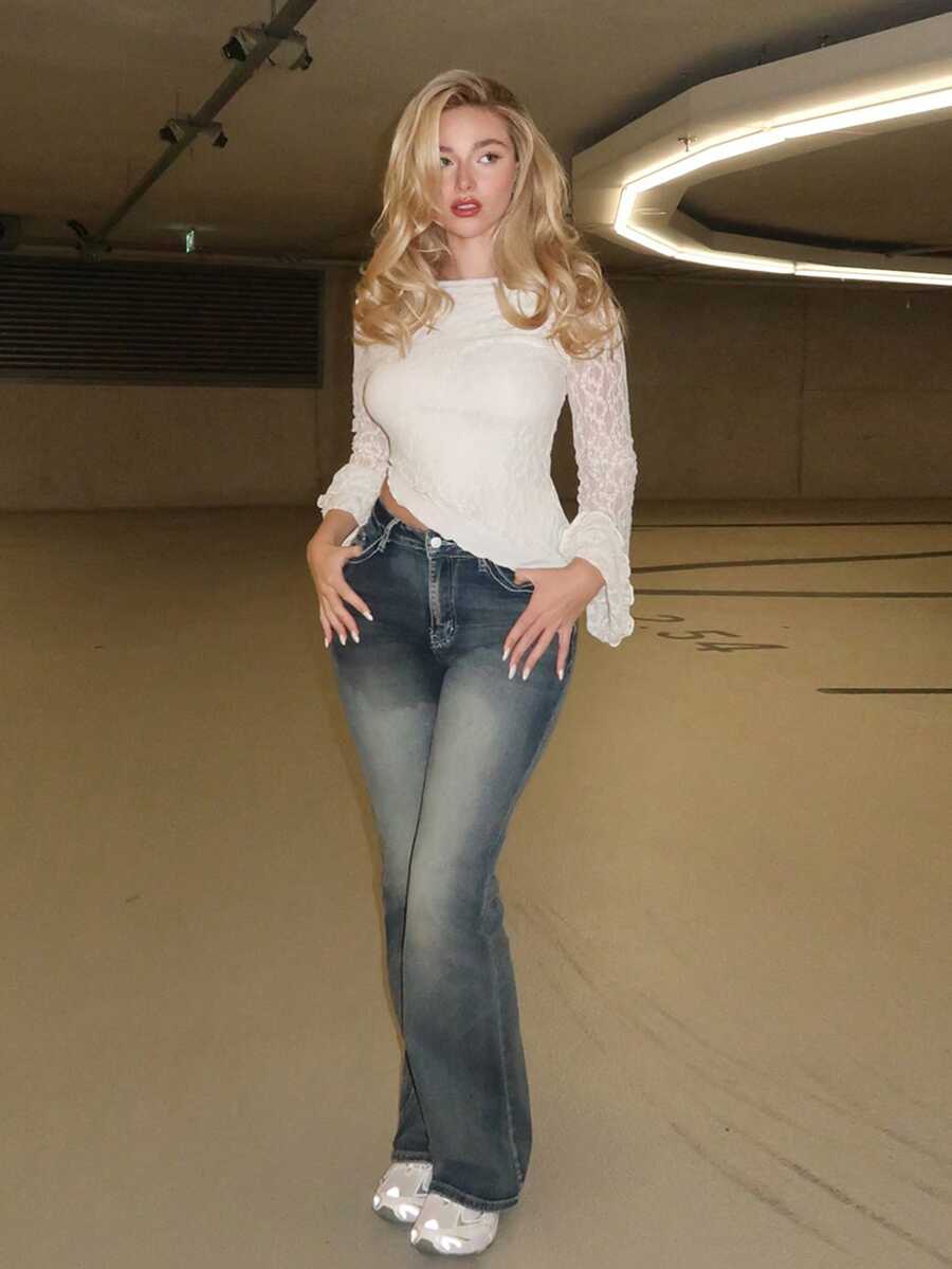 Turnttoni Weite Jeans mit Taschen, Stickereien und Strass verzierten Flügeln, Schule