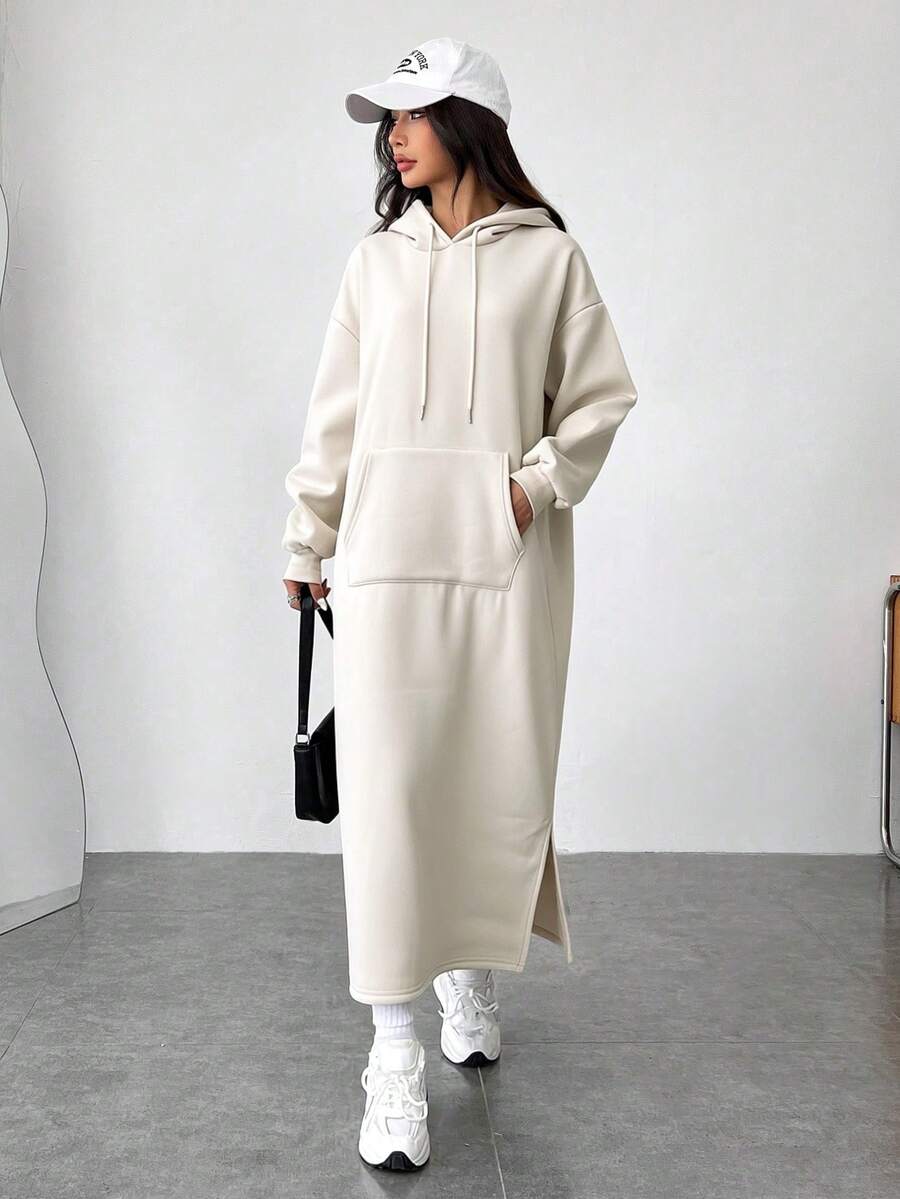 SHEIN EZwear Robe en tricot à capuche avec manches longues et épaules tombantes, cordon de serrage et poches, couleur abricot, vêtements d'automne et d'hiver pour femmes, robe à capuche, robe oversize, robe Sweat-shirt, Sweat-shirt oversize pour femmes, vêtements d'automne pour femmes - Nude - Voir 1