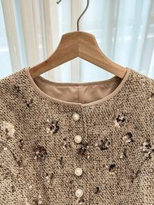 GlowEve 女士优雅奢华花卉亮片单排扣背心和网眼裙两件套 - 卡其色 - 查看 7