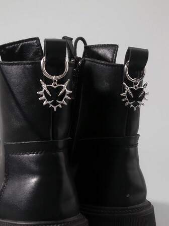 Goth 2 pezzi/set Decorazione per scarpe con pendente a forma di spada gotica, unisex, per Ognissanti