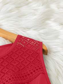 SHEIN LUNE 加大码圆领无袖纯色休闲宽松舒适背心和吊带背心新年服装图案T恤女上衣 - 紅色 - 查看 6