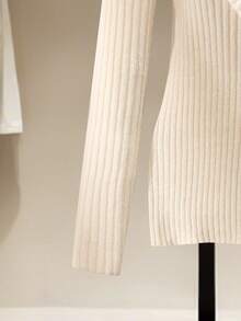 GlowEve V-Neck Ruffle Trim Fitted Elegant Sweater, Versatile Solid Color Soft & Comfortable Pullover For Women, Autumn/Winter