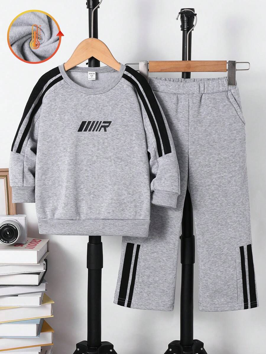 SHEIN 2 件套年轻男童休闲宽松圆领运动衫和运动裤套装，适合返校、生日、迎婴派对、节日派对、秋冬季 - 淺灰色 - 查看 1