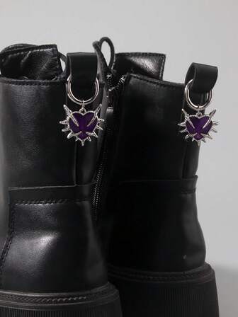 2 pièces/set Décoration de chaussure avec pendentif épée gothique, unisexe, Halloween