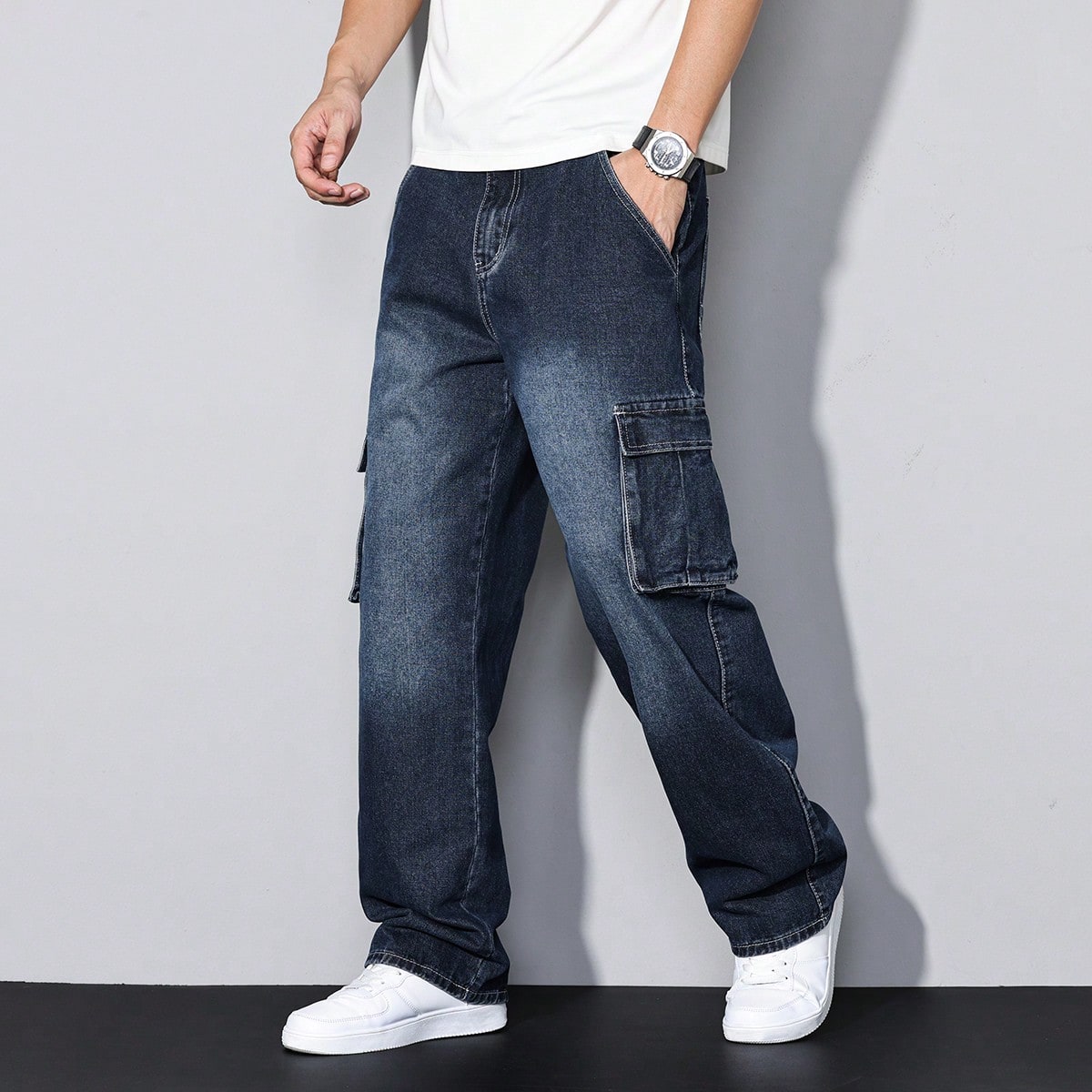 Pantalones vaqueros casuales de pierna ancha y bolsillos cargo para hombres