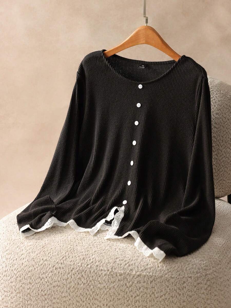 Elaquor Plus Size Contrast Trim Round Neck Button Decor Long Sleeve T-Shirt - Black - View 1