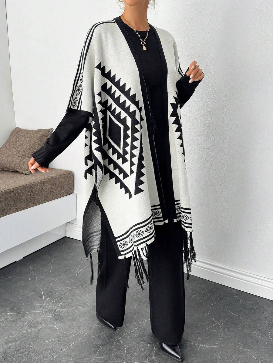 EURMUSE Áo len nữ phối màu trắng đen kèm áo khoác cardigan - Đen và trắng - Xem 1