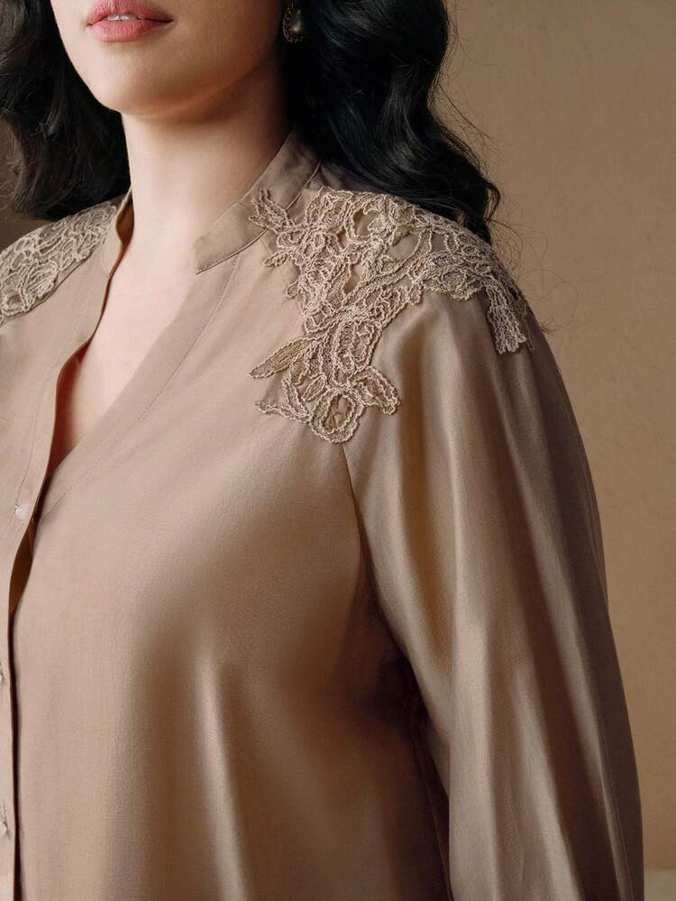 Autumn/Winter New Design Embroidered Elegant Loose Plus Size Women Blouse, Chic, Stylish, Luxury, Business